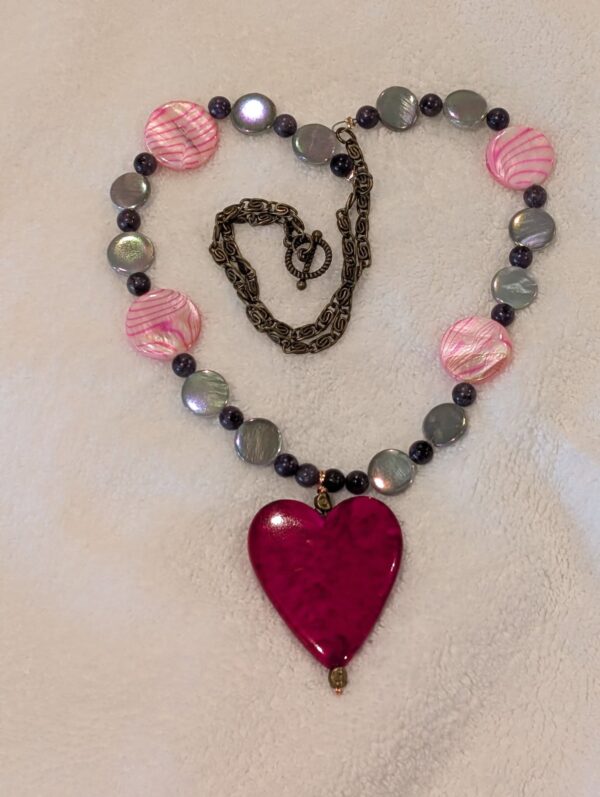 Resin heart and mother of pearl necklace