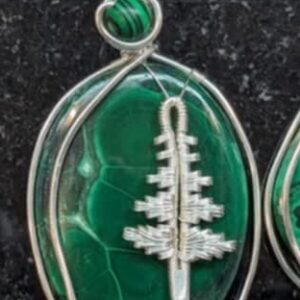 Wire-wrapped Christmas tree malachite pendant